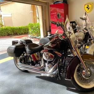 Meet your Posher, Charles